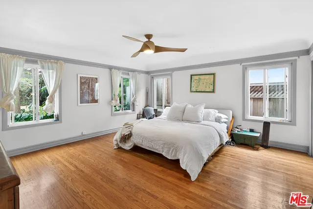 $1,568,000 | 4915 West Boulevard, View Park, CA 90043