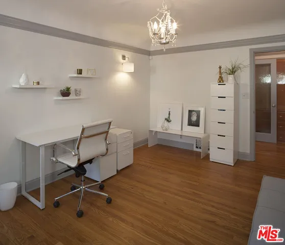 $1,568,000 | 4915 West Boulevard, View Park, CA 90043