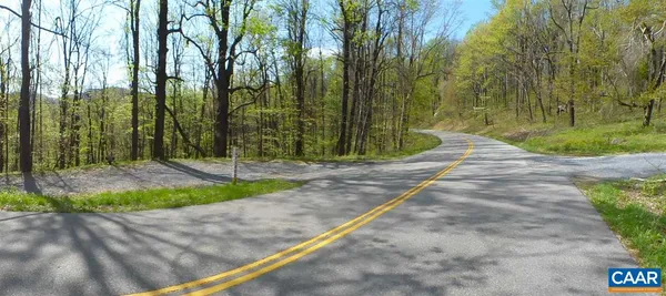 $350,000 | 16903 Blue Ridge Parkway, Lyndhurst, VA 22952