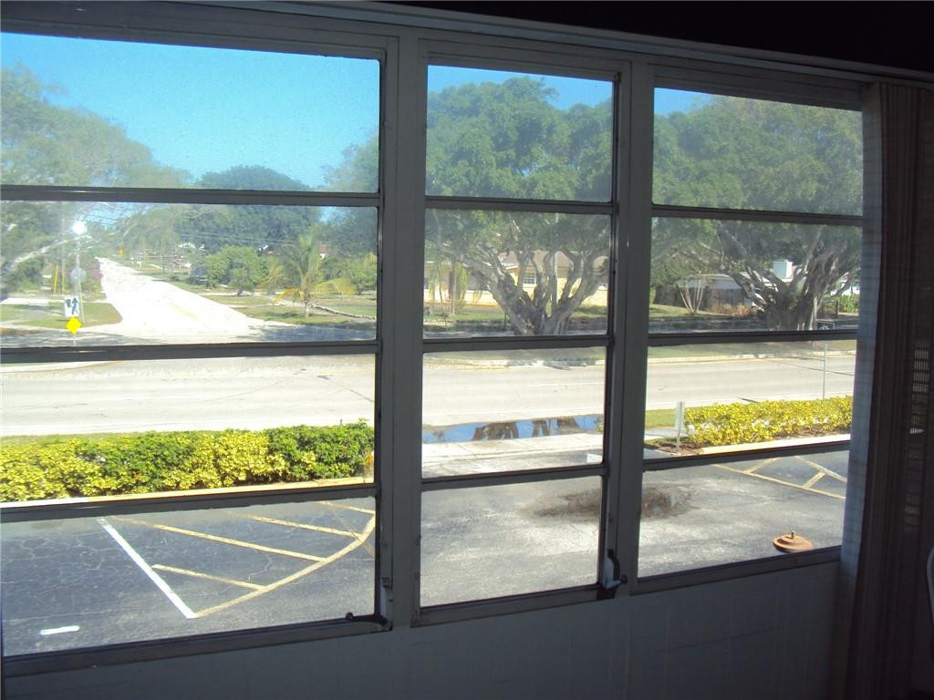 300 Northeast 20th Street, Unit 202 Boca Raton, FL 33431 - Photo 8 of 19 Photo 8