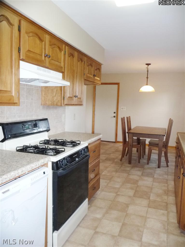 6146 North Oval Road Clinton, OH 44216 - Photo 9 of 22 Gallery Image 9
