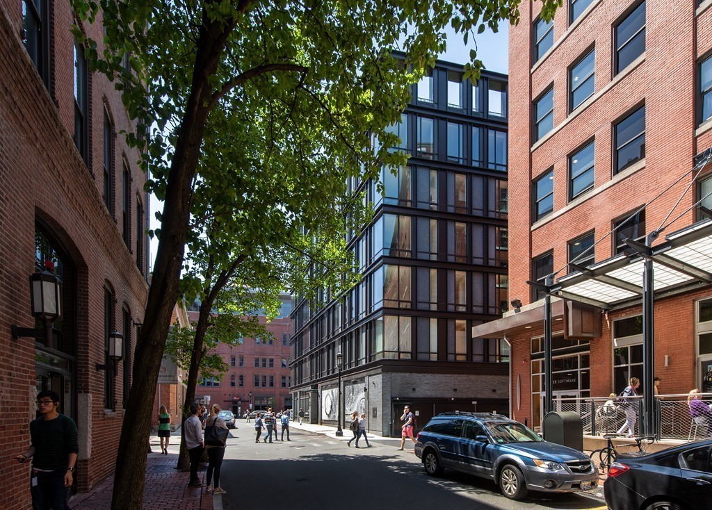 10 Farnsworth Street, Unit 5B Boston, MA 02210 - Photo 33 of 35 a view of a cars park in front of a building