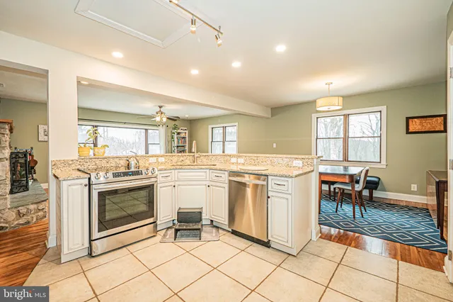 $769,000 | 16834 Buck Lantz Road, Sabillasville, MD 21780