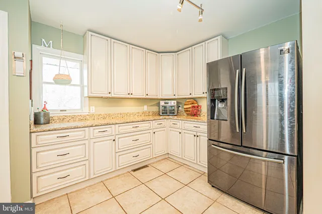 $769,000 | 16834 Buck Lantz Road, Sabillasville, MD 21780