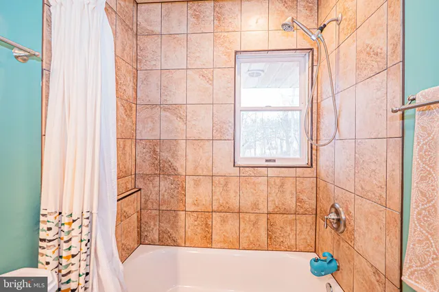 $769,000 | 16834 Buck Lantz Road, Sabillasville, MD 21780