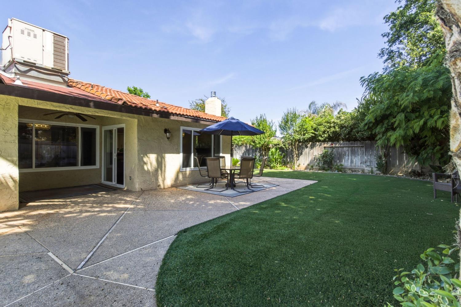 2882 El Camino Real Merced, CA 95340 - Photo 28 of 32 a view of a house with backyard and porch