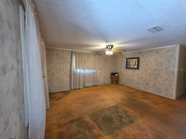 a view of empty room