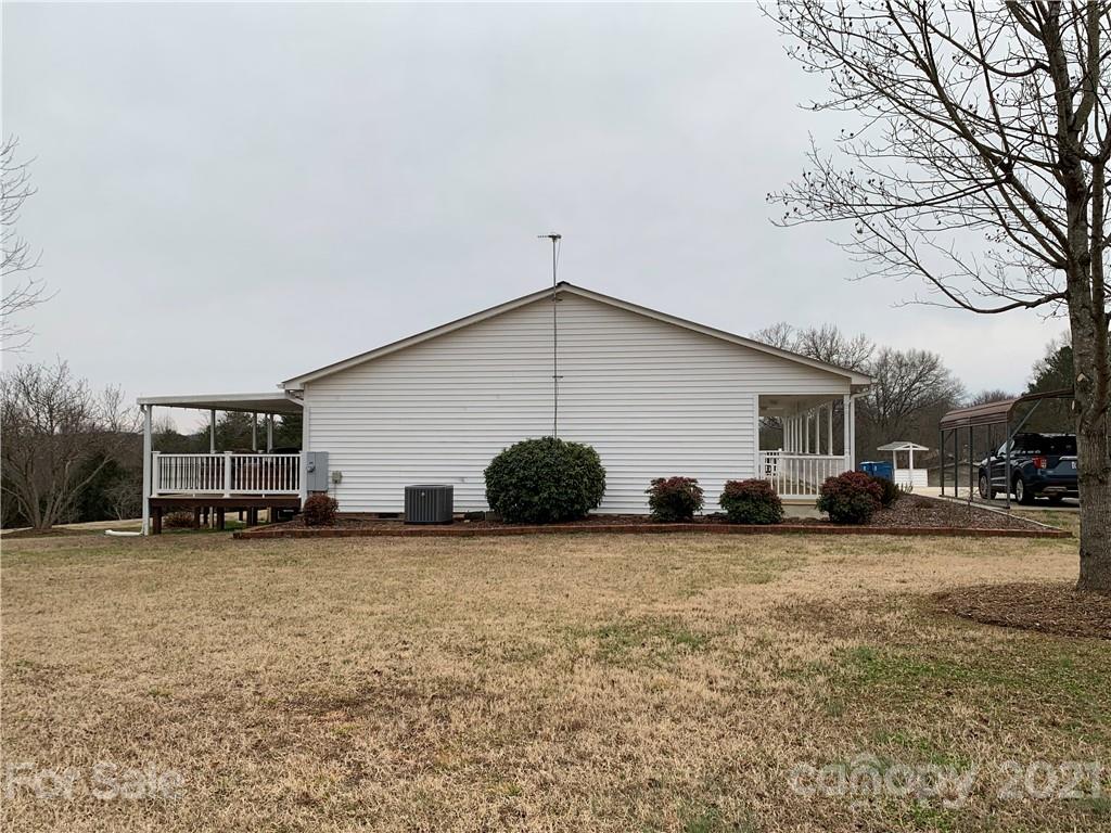 1691 Kool Park Road Northeast Hickory, NC 28601 - Photo 10 of 47 Gallery Image 10