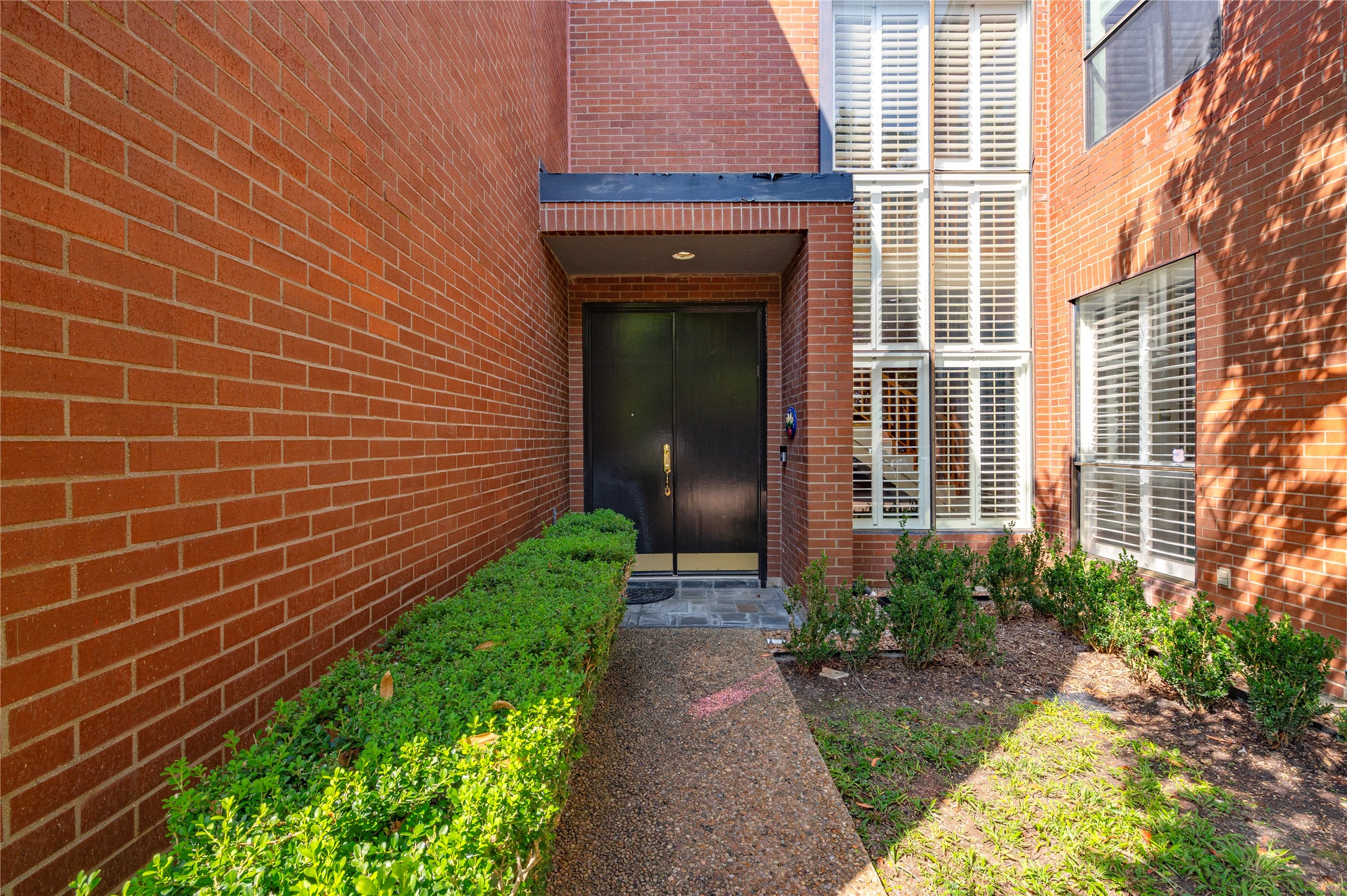 5300 Mercer Street, Unit 7 Houston, TX 77005 - Photo 3 of 41 Private entrance