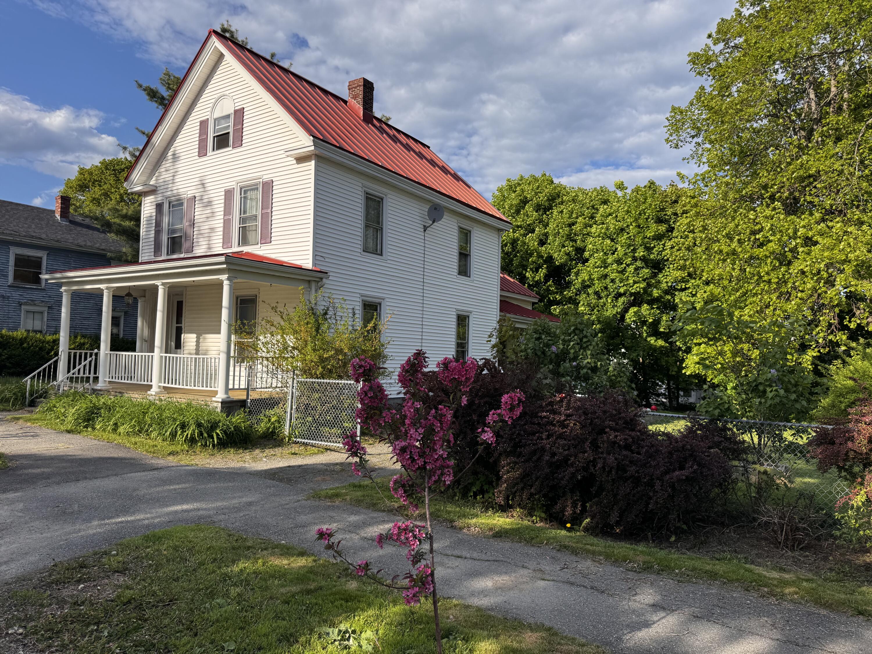 21 Fern Street Bangor, ME 04401 - Photo 2 of 54 2