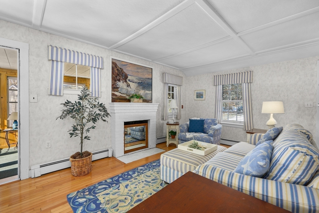 21 Nearmeadows Road Yarmouth, MA 02673 - Photo 11 of 35