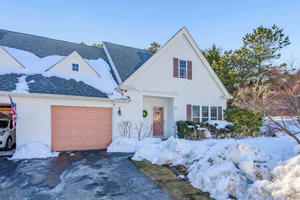 22 Stratford Ridge, Unit 22 Mashpee, MA 02649 - Photo 3 of 40