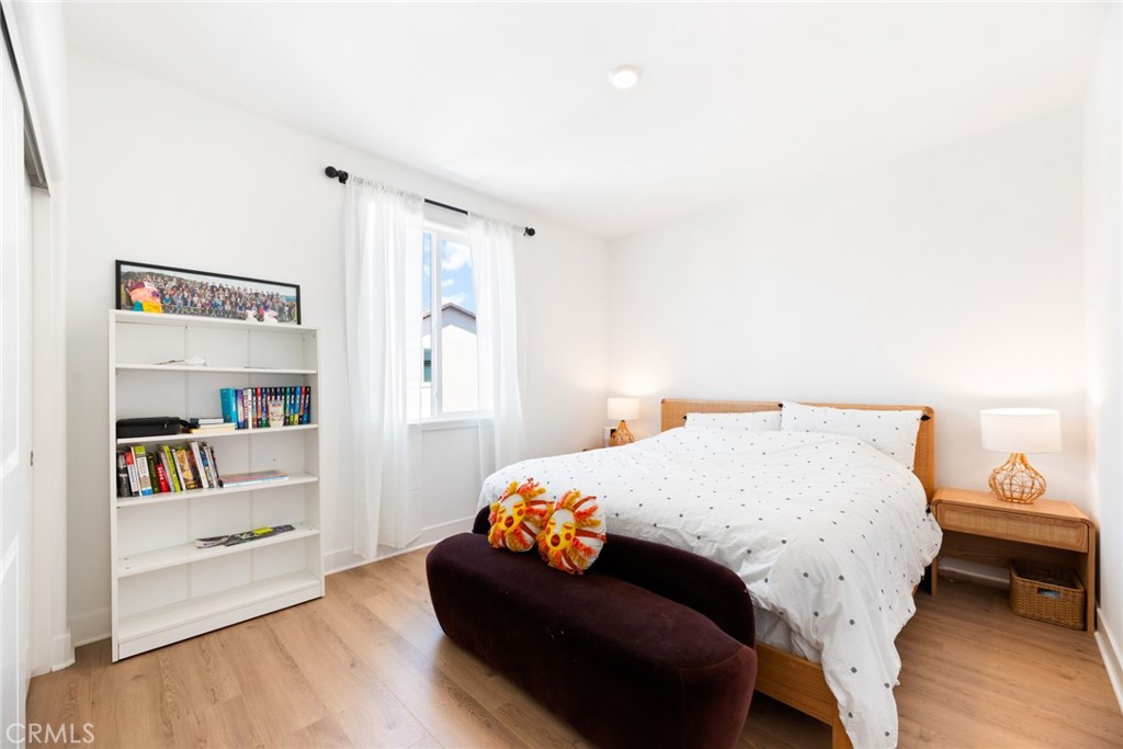 188 Merit Irvine, CA 92618 - Photo 8 of 25