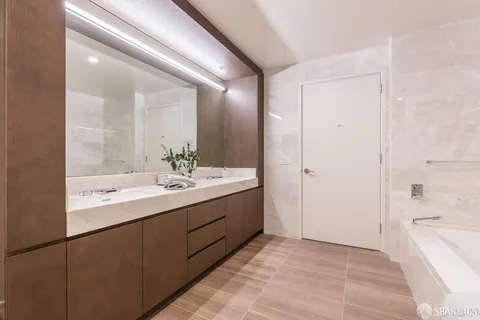 $3,700,000 | 488 Folsom Street, Unit 4102, San Francisco, CA 94105