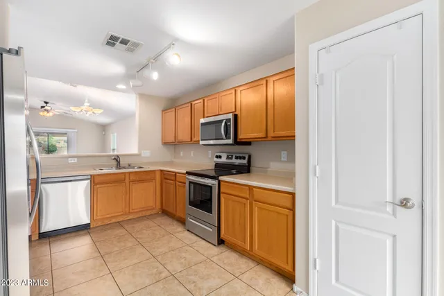 $1,750 | 946 South 166th Avenue, Goodyear, AZ 85338