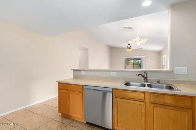 $1,750 | 946 South 166th Avenue, Goodyear, AZ 85338