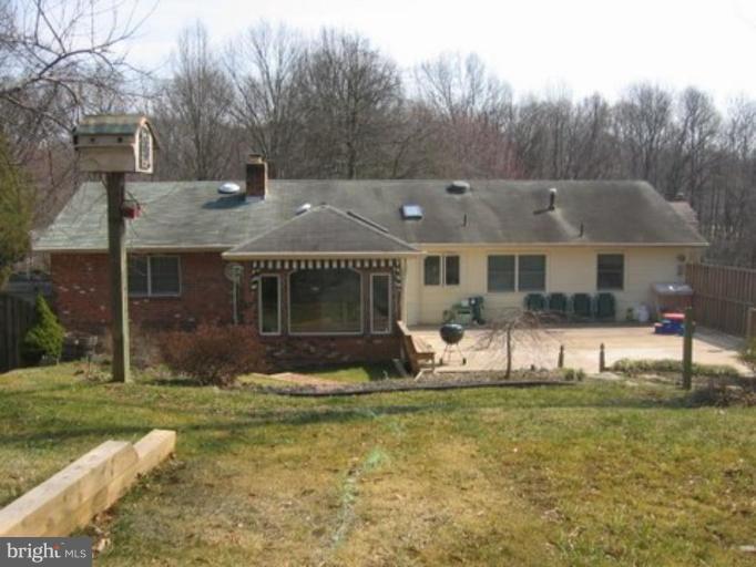8700 Gateshead Road Alexandria, VA 22309 - Photo 4 of 22 Exterior #3