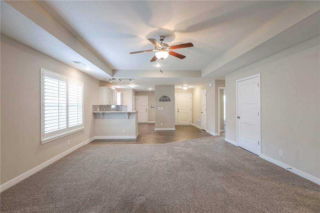 4625 Appleton Avenue Kansas City, MO 64133 - Photo 14 of 29