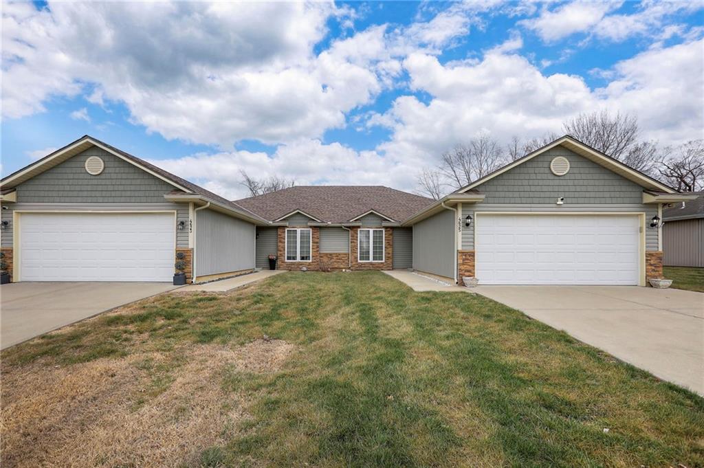 4625 Appleton Avenue Kansas City, MO 64133 - Photo 2 of 29