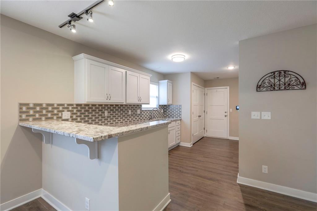 4625 Appleton Avenue Kansas City, MO 64133 - Photo 6 of 29
