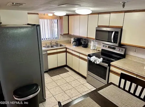 $1,950 | 1162 Carmel Circle, Unit 100, Casselberry, FL 32707