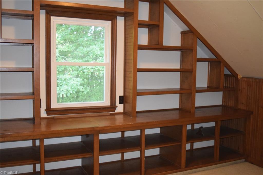 7637 Deboe Road Summerfield, NC 27358 - Photo 11 of 26 Gallery Image 11