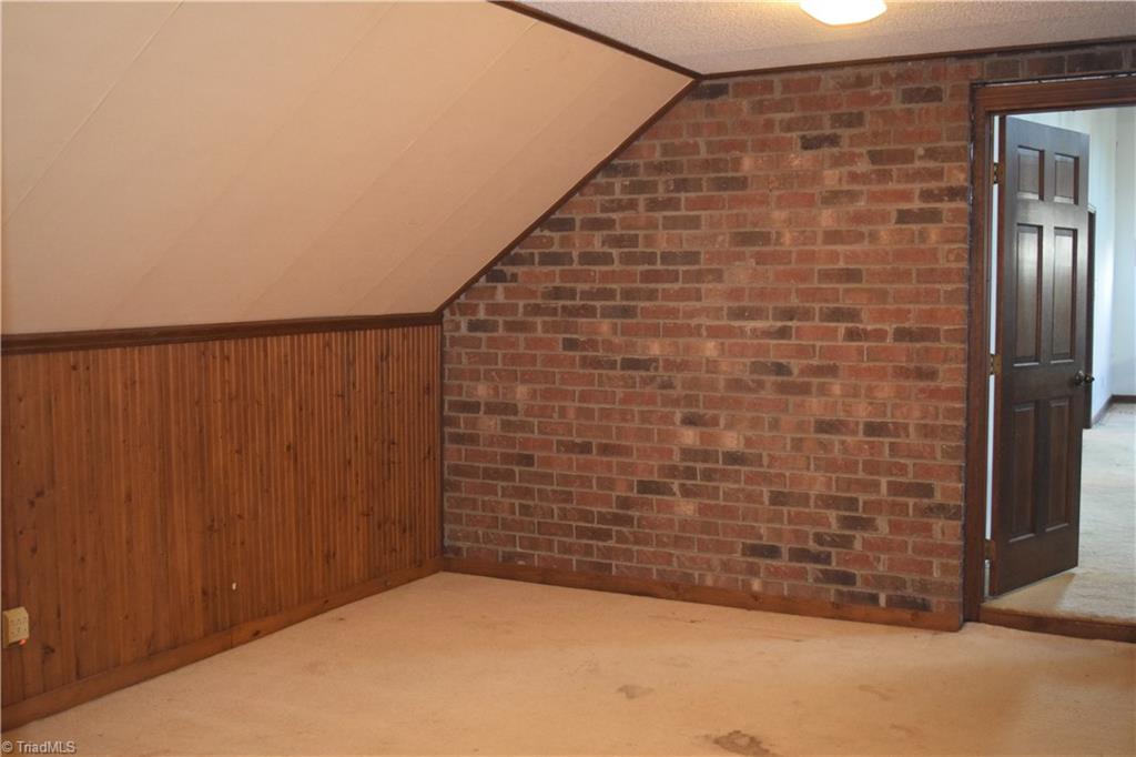 7637 Deboe Road Summerfield, NC 27358 - Photo 12 of 26 Gallery Image 12