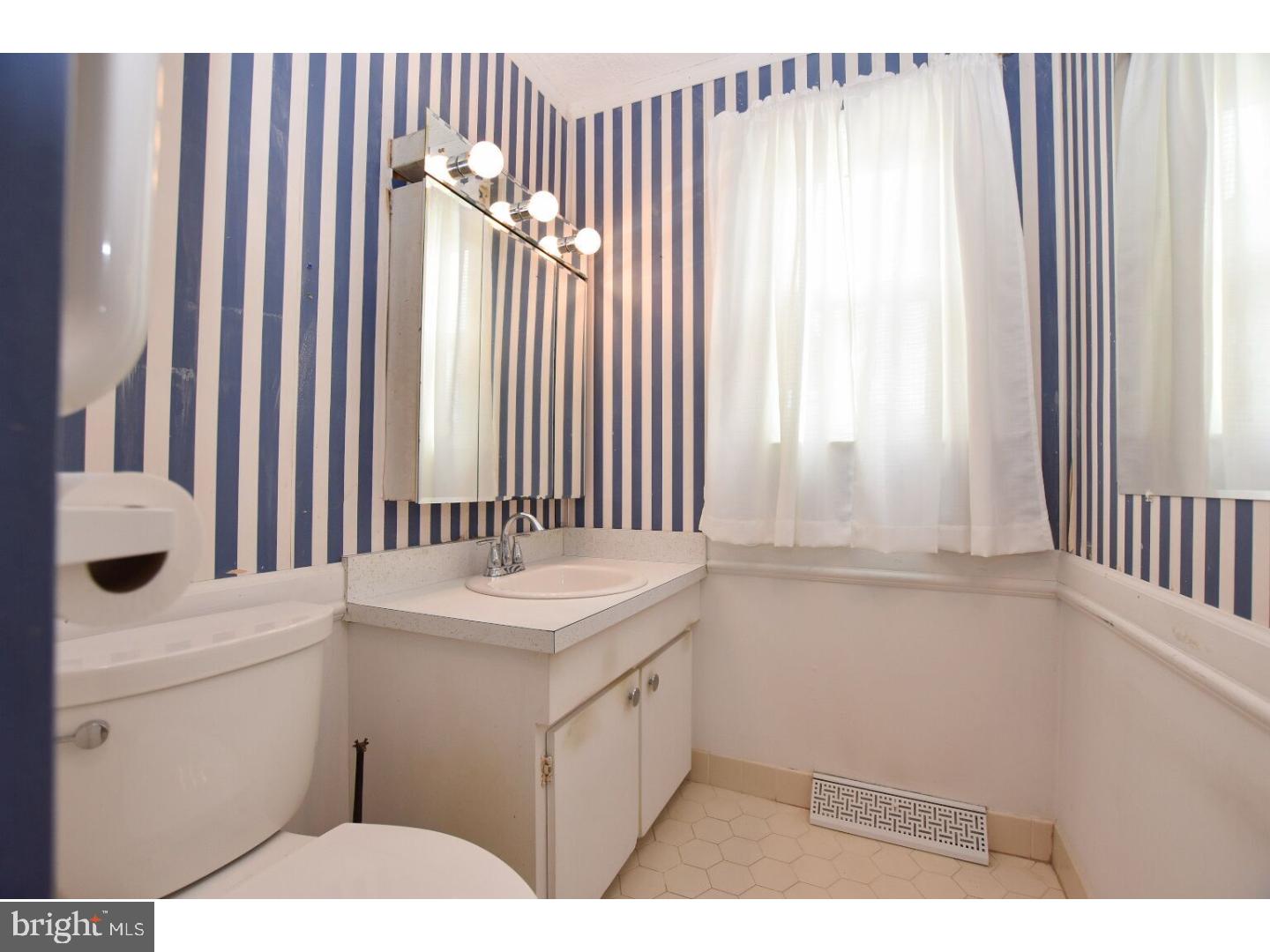 270 Greentree Road Sewell, NJ 08080 - Photo 13 of 15