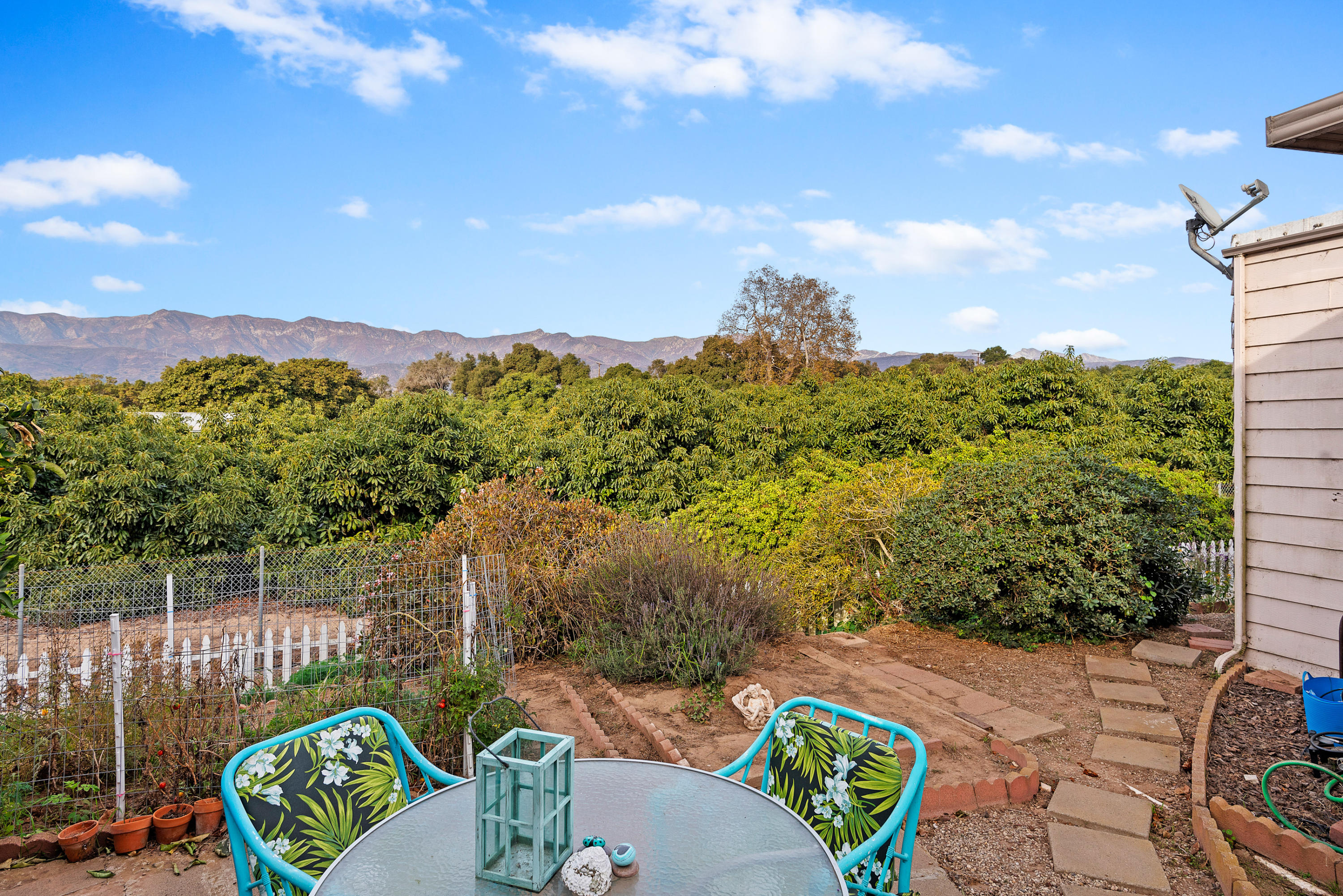 6180 Via Real, Unit 21 Carpinteria, CA 93013 - Photo 12 of 14 a view of a terrace with furniture