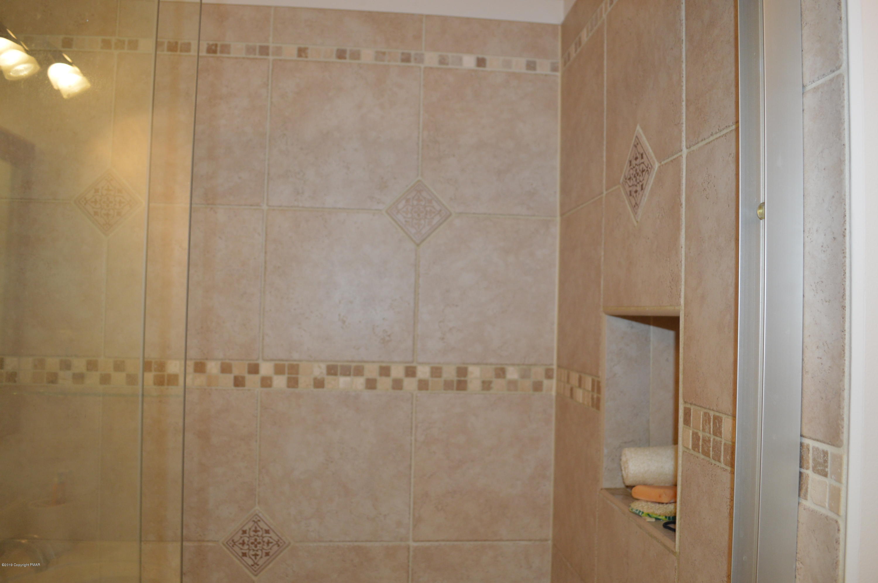 829 Gilbert Road Effort, PA 18330 - Photo 32 of 48 a close view of a bathroom shower