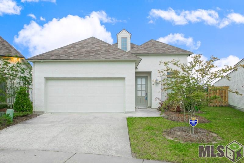 2888 Cresthaven Avenue Baton Rouge, LA 70810 - Photo 1 of 23 Gallery Image 1