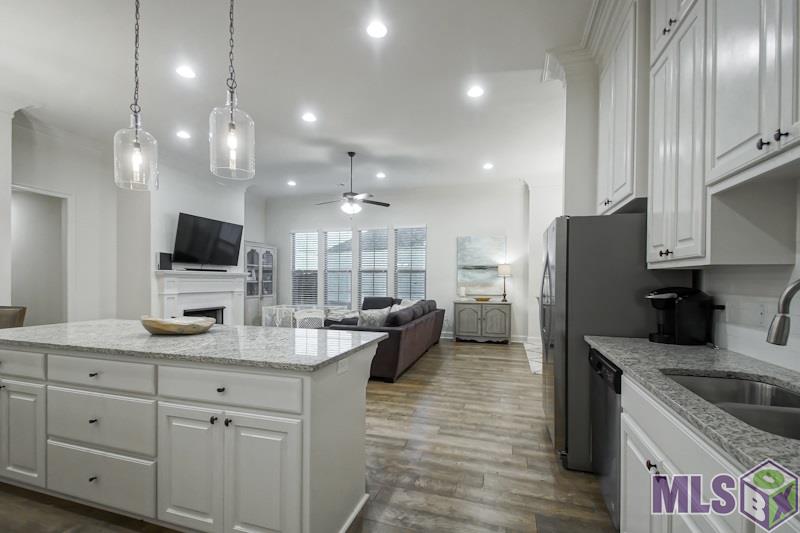 2888 Cresthaven Avenue Baton Rouge, LA 70810 - Photo 10 of 23 Gallery Image 10
