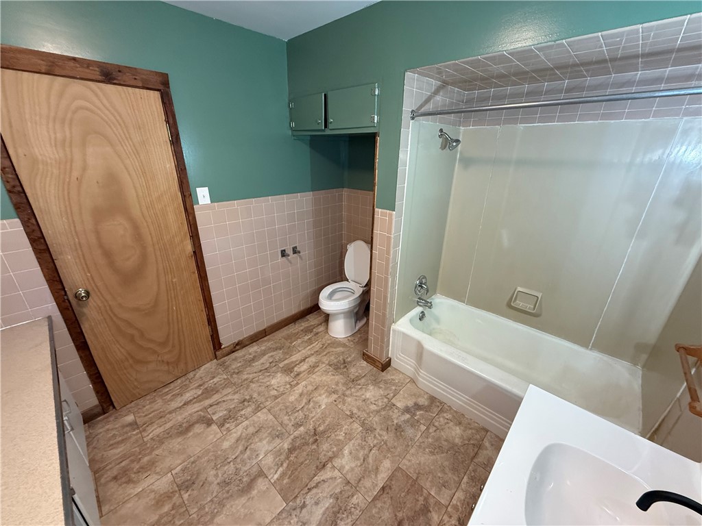 22 Myrtle Avenue Auburn, NY 13021 - Photo 19 of 25
