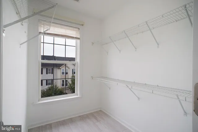 $650,000 | 46675 Cavendish Square, Sterling, VA 20165