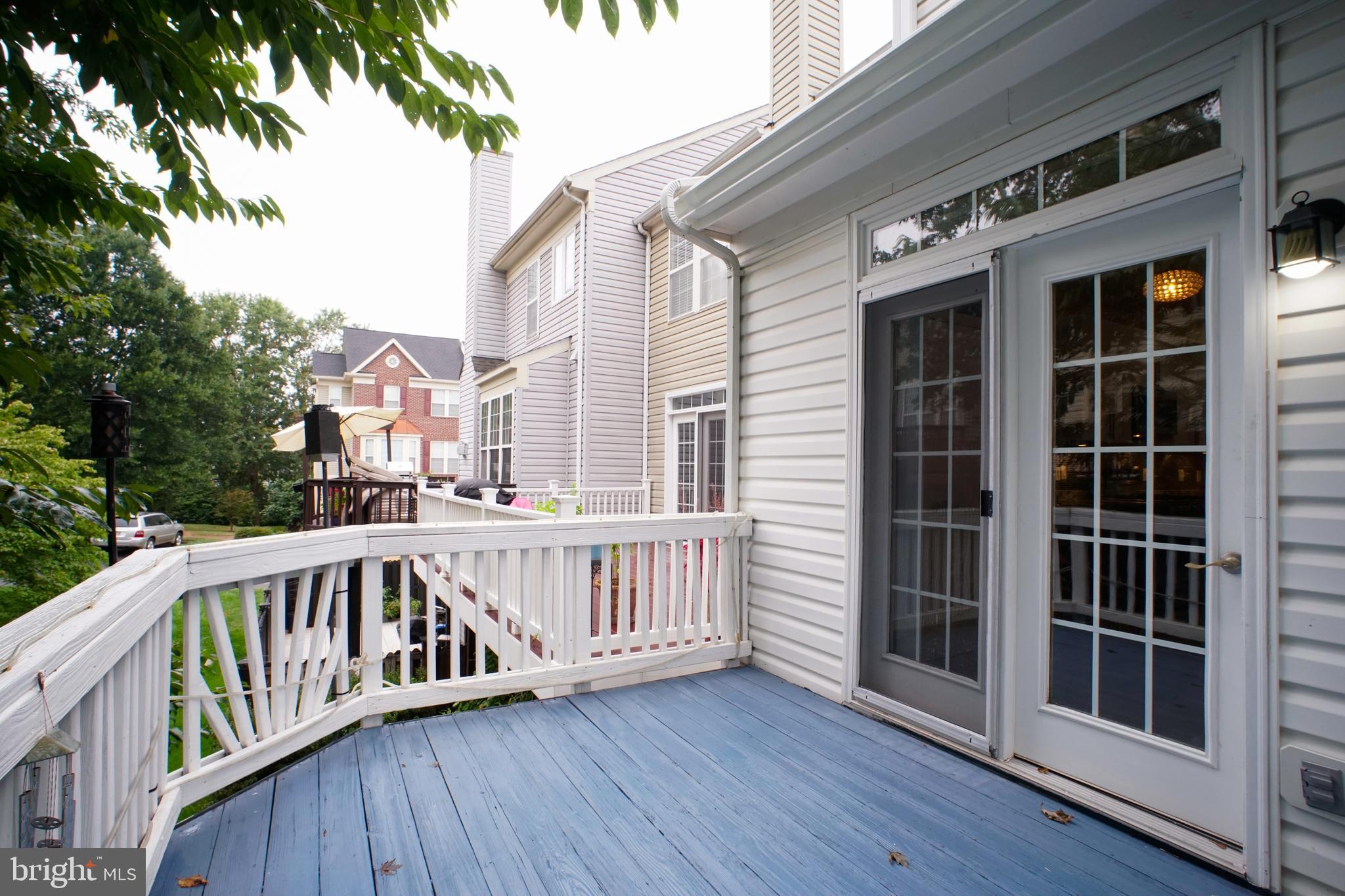 46675 Cavendish Square Sterling, VA 20165 - Photo 4 of 35