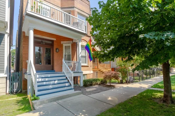 $4,950 | 3625 North Hermitage Avenue, Unit 1, Chicago, IL 60613