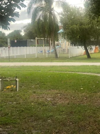 $1,800 | The Townhouses of Plantation, Plantation, FL 33317