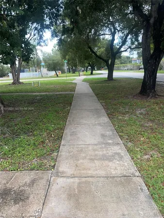 $1,800 | The Townhouses of Plantation, Plantation, FL 33317