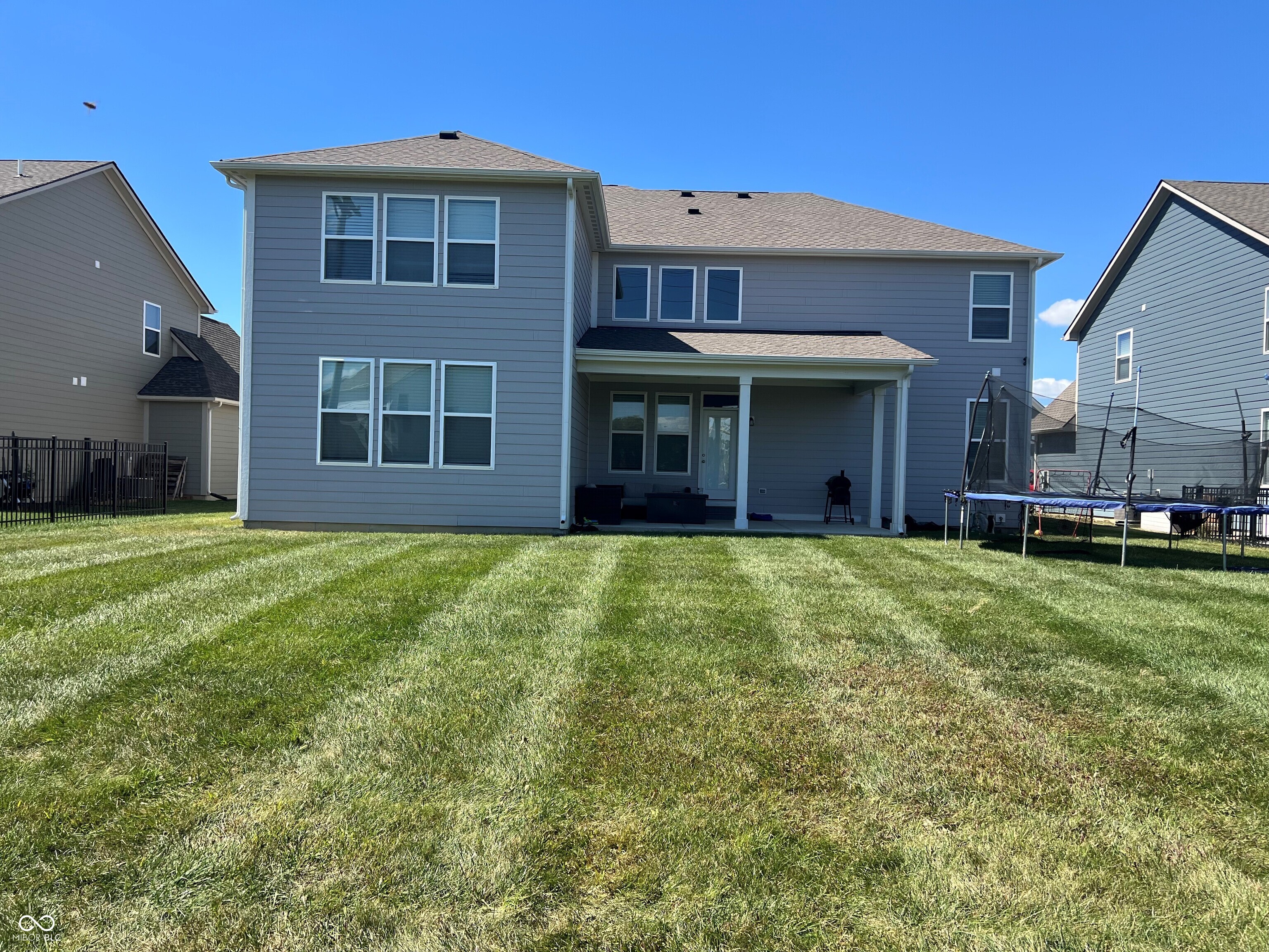 10345 Shull Farm Drive Fishers, IN 46040 - Photo 2 of 60