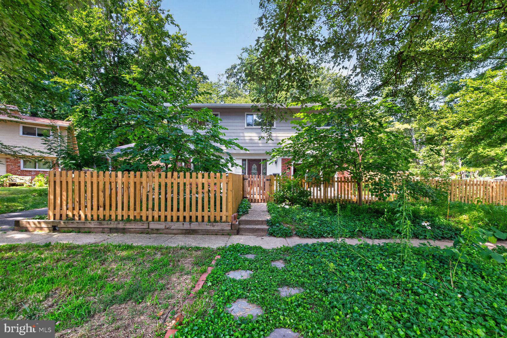 220 Thistle Drive Silver Spring, MD 20901 - Photo 1 of 30 Front