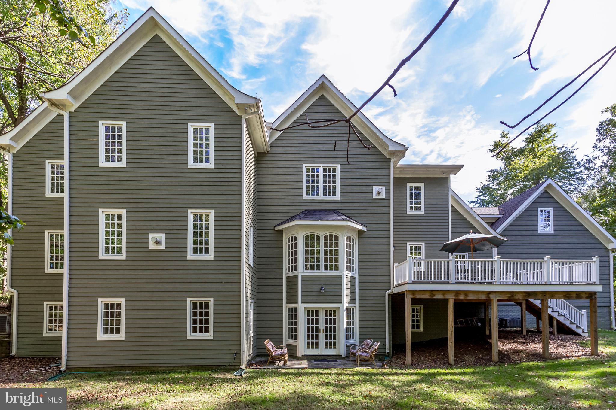 1040 Springvale Road Great Falls, VA 22066 - Photo 38 of 38 Rear Exterior