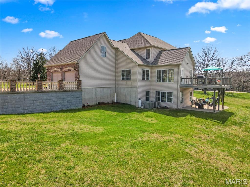 1 Pelham Point Festus, MO 63028 - Photo 9 of 66