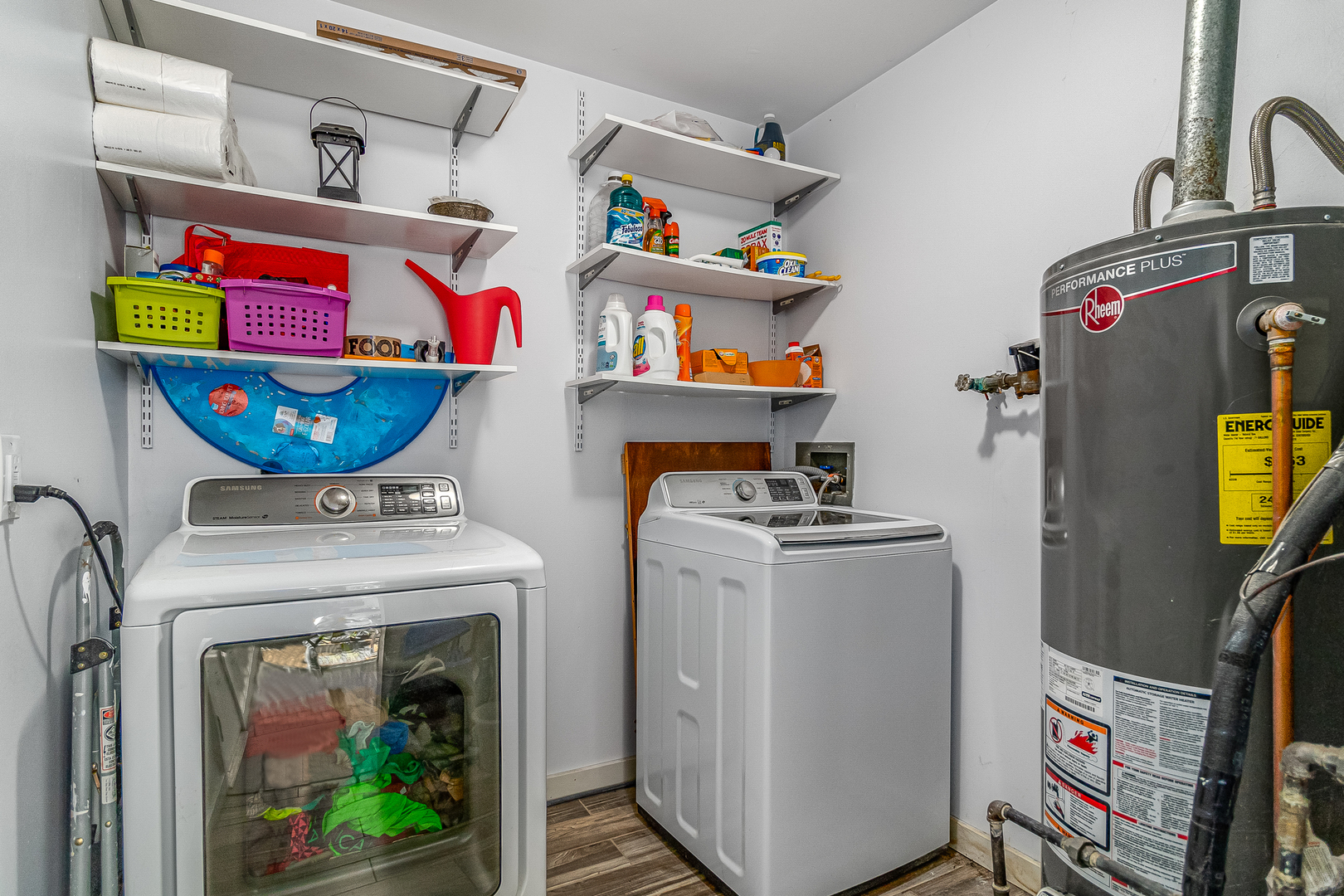 7 Winrock Road Montgomery, IL 60538 - Photo 20 of 24 a utility room with dryer and washer