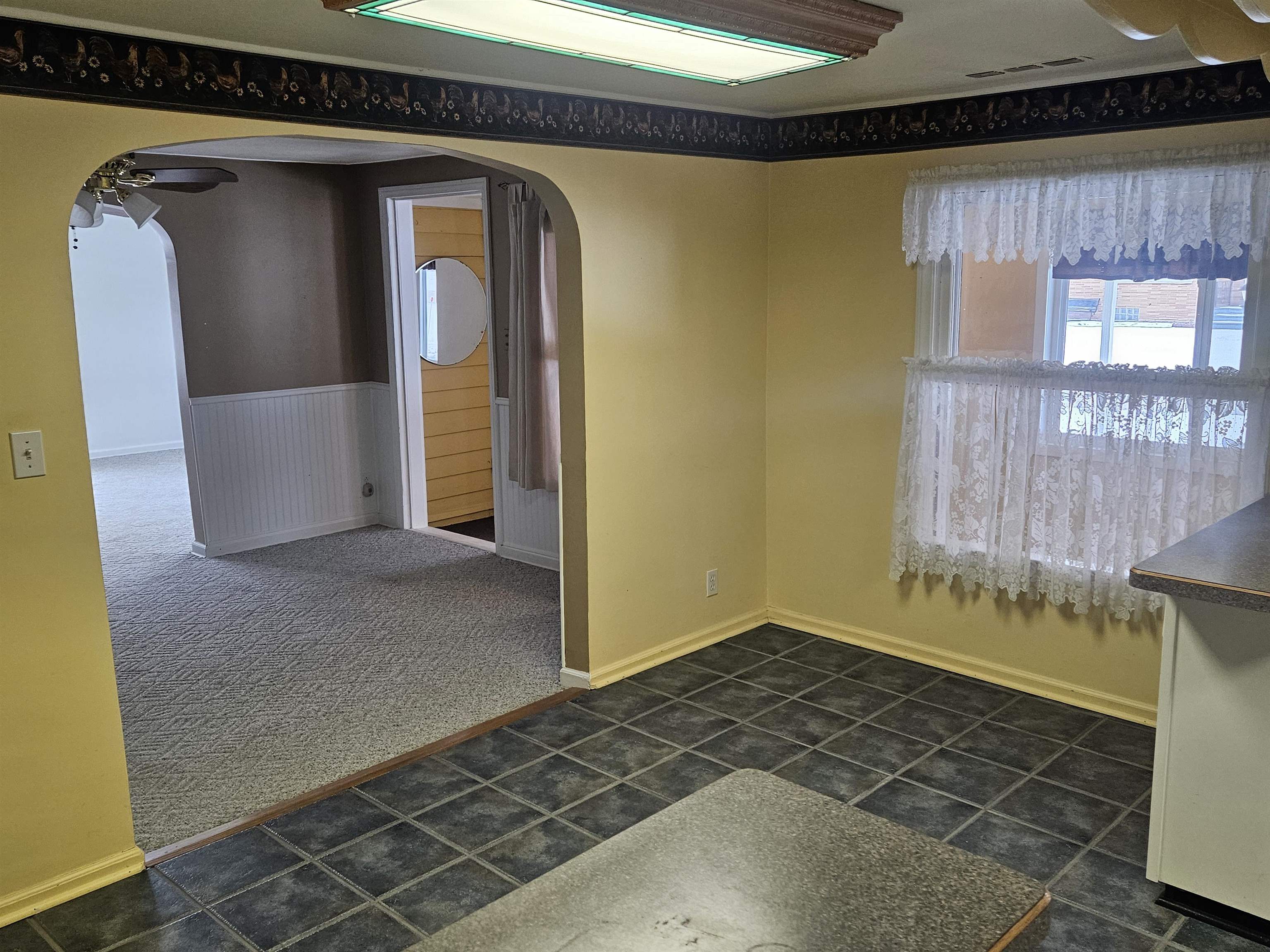 326 Blondin Street Pinconning, MI 48650 - Photo 6 of 31