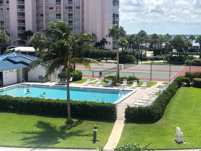 $3,000 | 5159 North Hwy A1A, Unit 311B, Hutchinson Island, FL 34949