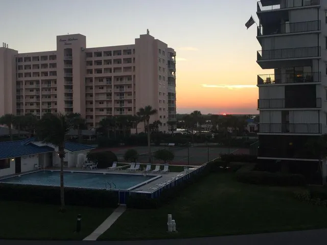 $3,000 | 5159 North Hwy A1A, Unit 311B, Hutchinson Island, FL 34949