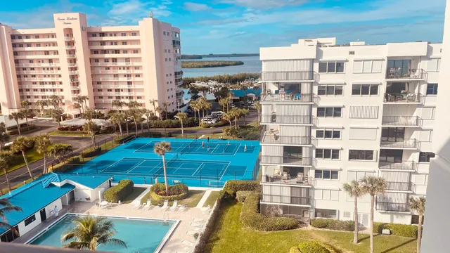 $3,000 | 5159 North Hwy A1A, Unit 311B, Hutchinson Island, FL 34949