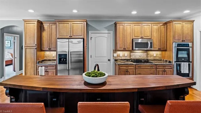 $835,000 | 7547 Barbera Drive, Kernersville, NC 27284