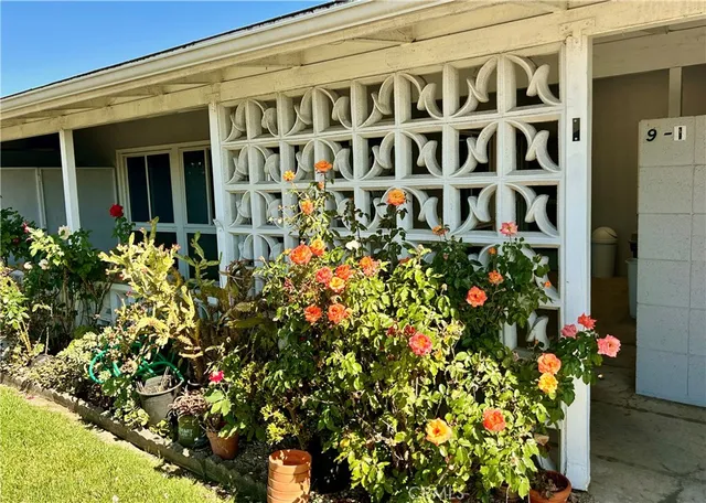 $345,000 | 1660 Monterey Road, Seal Beach, CA 90740