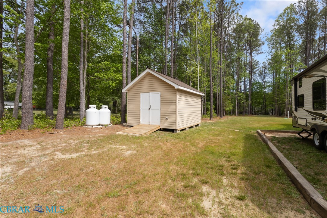 11511 Deep Point Lane Gloucester, VA 23061 - Photo 39 of 48